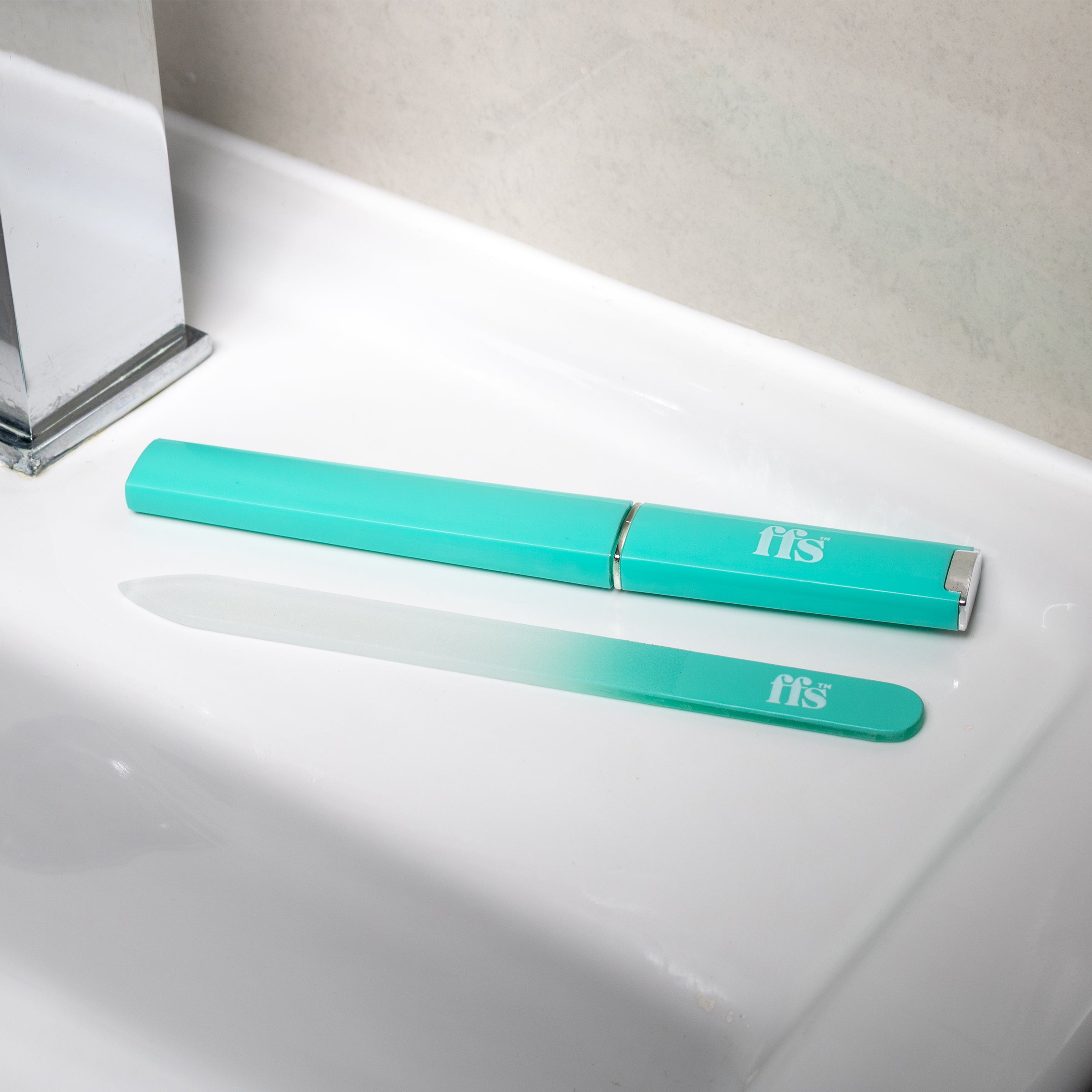 #Colour_Teal