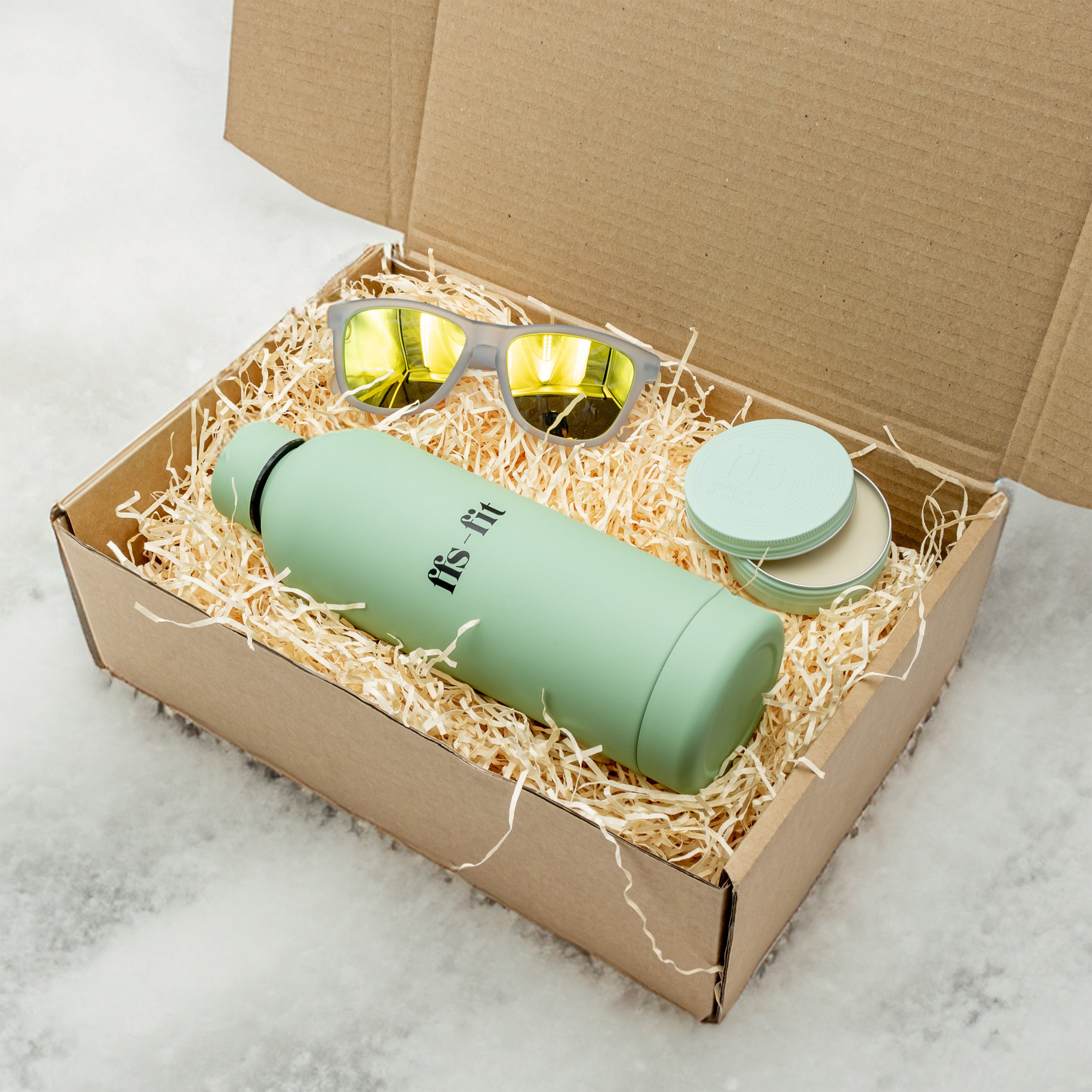 Fresh & Fearless: Sustainable Explorer's Kit