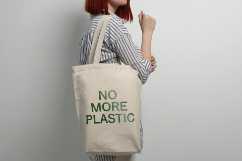 How to Reduce Plastic Waste in Your Beauty Routine (And Why It Starts With Your Razor)