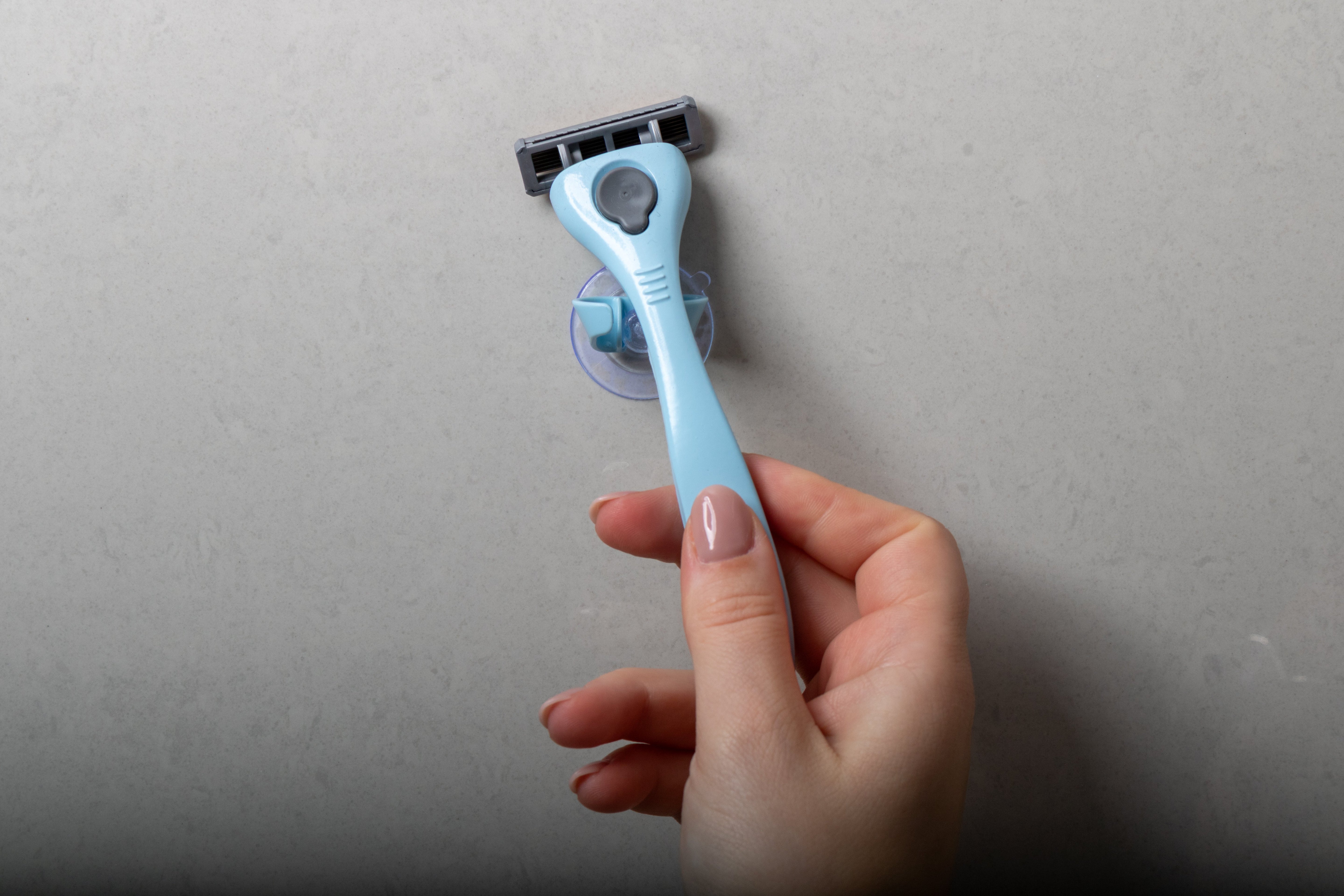 What Makes a Good Razor Blade? (And Why It Matters for Your Skin)