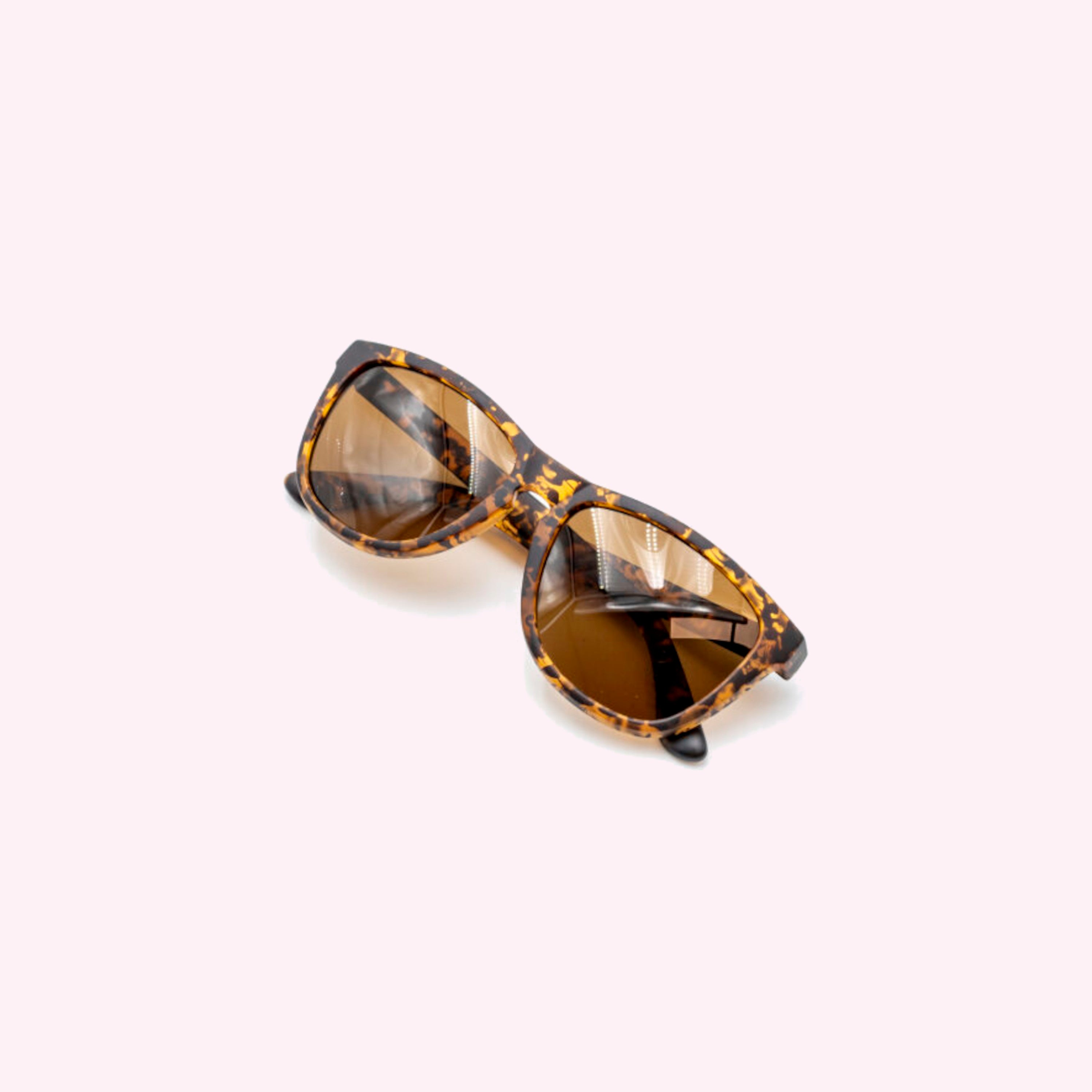 #Sunglasses Colour_Brown Shell